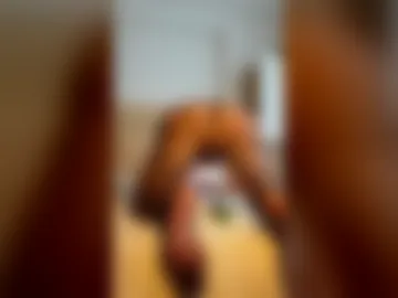 naughtyjanev3 live webcam preview