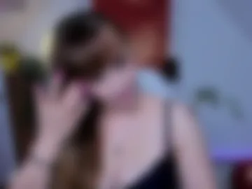naughtymilane photo 4