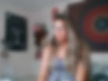 naughtynadia52 webcam preview