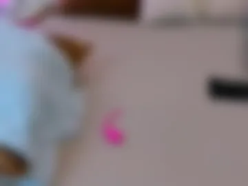 naughtyylory photo 3