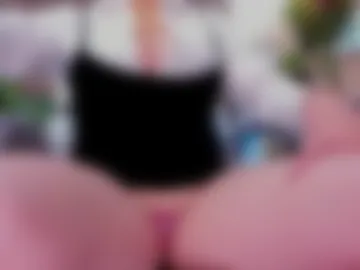 naugthyelli photo 2