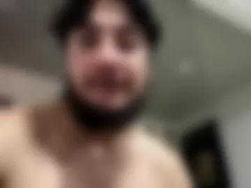 naugthytayrone live webcam preview