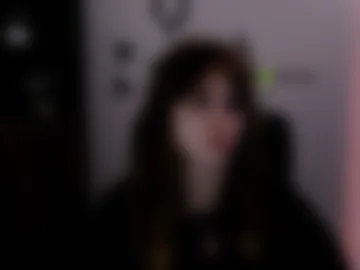 naya_may webcam preview