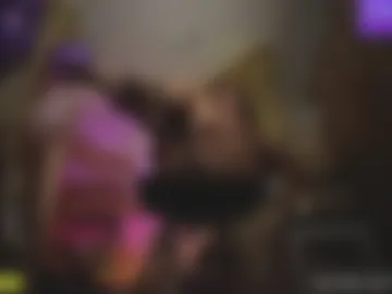 neonquack webcam preview