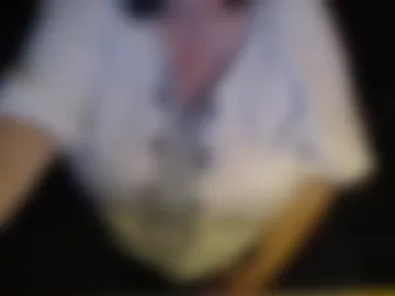 new_milf photo 4