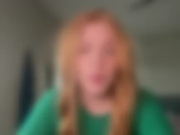 nextdoorlaur photo 6