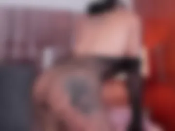 nia_bunny webcam preview