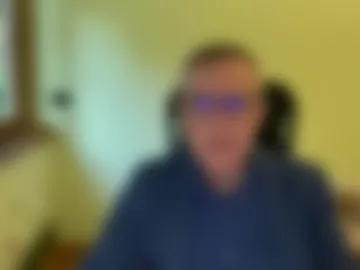 niceshy_71 live webcam preview