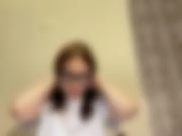 nicholholda webcam preview
