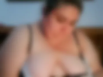 nicholle live webcam preview