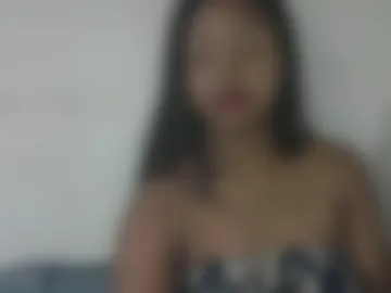 nickiqqyuu photo 9