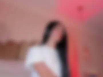 nickiwestt___ photo 8