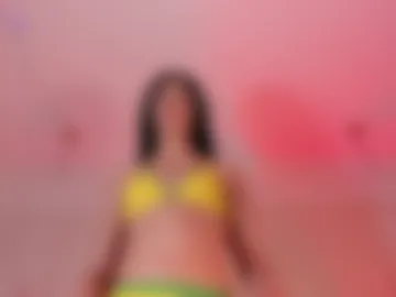 nickiwestt___ photo 7