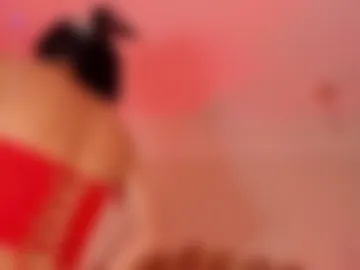 nickiwestt___ photo 5