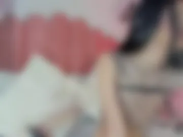 nickiwestt___ photo 4