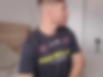 nickriverzxo photo 5