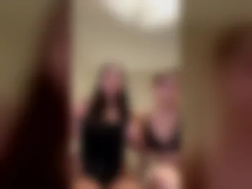 nicky_and_ema777 live webcam preview