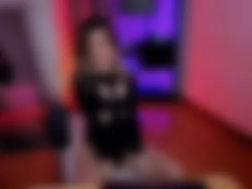 nickywindsor photo 4