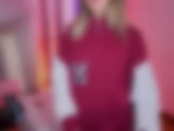 nickywindsor photo 3