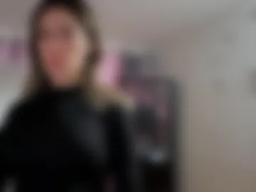 nickywindsor photo 2