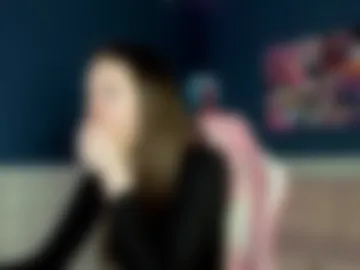 nicole_charm photo 3