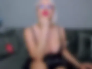 nicoledom webcam preview