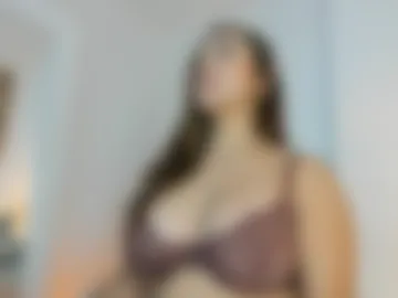 nicolettebale photo 2