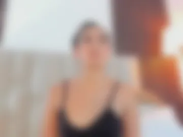 nicolqueen_ photo 2