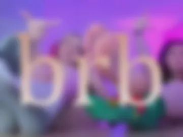 nielletablossom photo 5