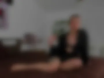 nikki_hearts0 webcam preview