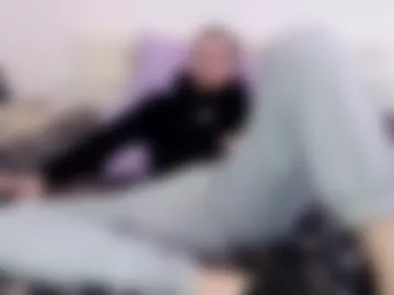 nikkiaadel webcam preview