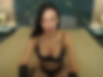 nikkigoldx photo 8