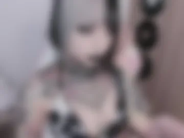 nikkiramone photo 2