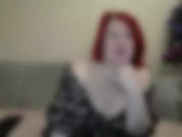 nikolettared photo 7