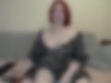 nikolettared photo 2