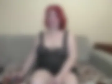 nikolettared photo 5