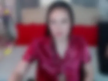 ninashoveltop photo 6