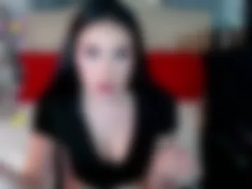 ninashoveltop photo 5