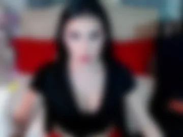 ninashoveltop photo 4