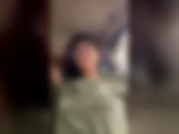 nirvanacheeks live webcam preview