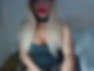 niurka2tshot photo 2