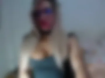 niurka2tshot webcam preview