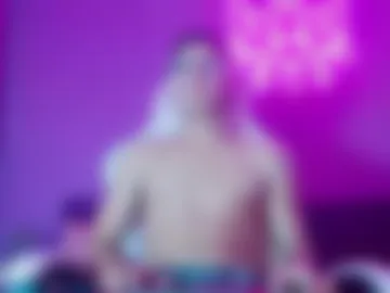 noah_greenhart photo 7