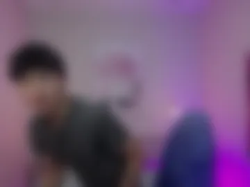 noah_victoria photo 3