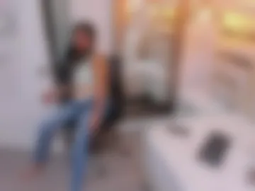 noelle_minx live webcam preview