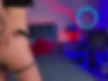 nudeella photo 4