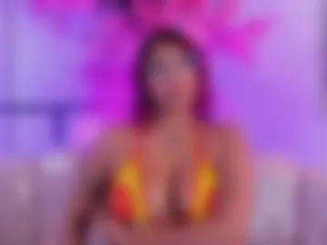 olivejoness_ photo 2