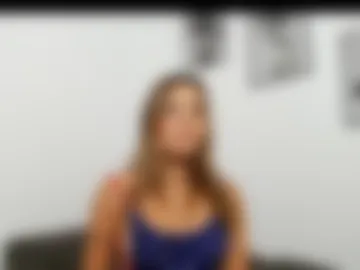 olivia_collisn photo 5