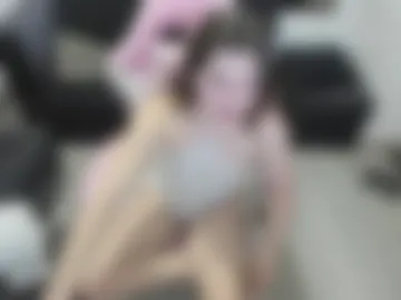 olivia_martine photo 4