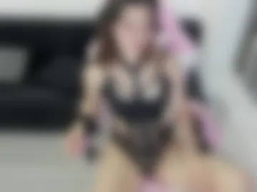 olivia_martine photo 2